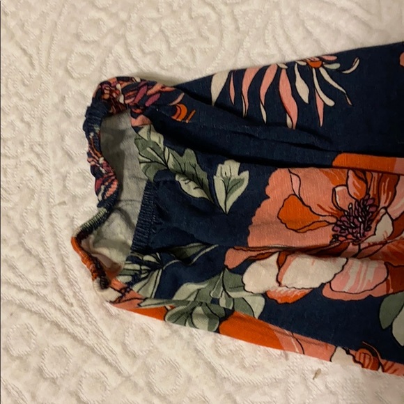 Loveappella off the shoulder top - Picture 4 of 5